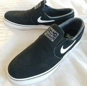 NIKE Stefan Janoski SB Slip Ons